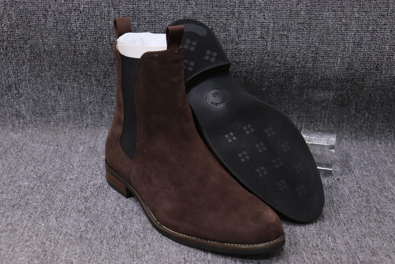Soft brown suede chealse boots 